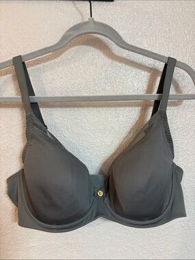 Understance Annette smooth flexwire plunge bra NWT